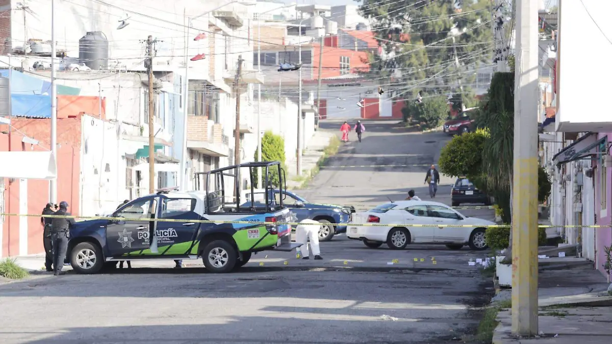 Inmueble de la familia del grillo es rafagueada en la colonia azteca